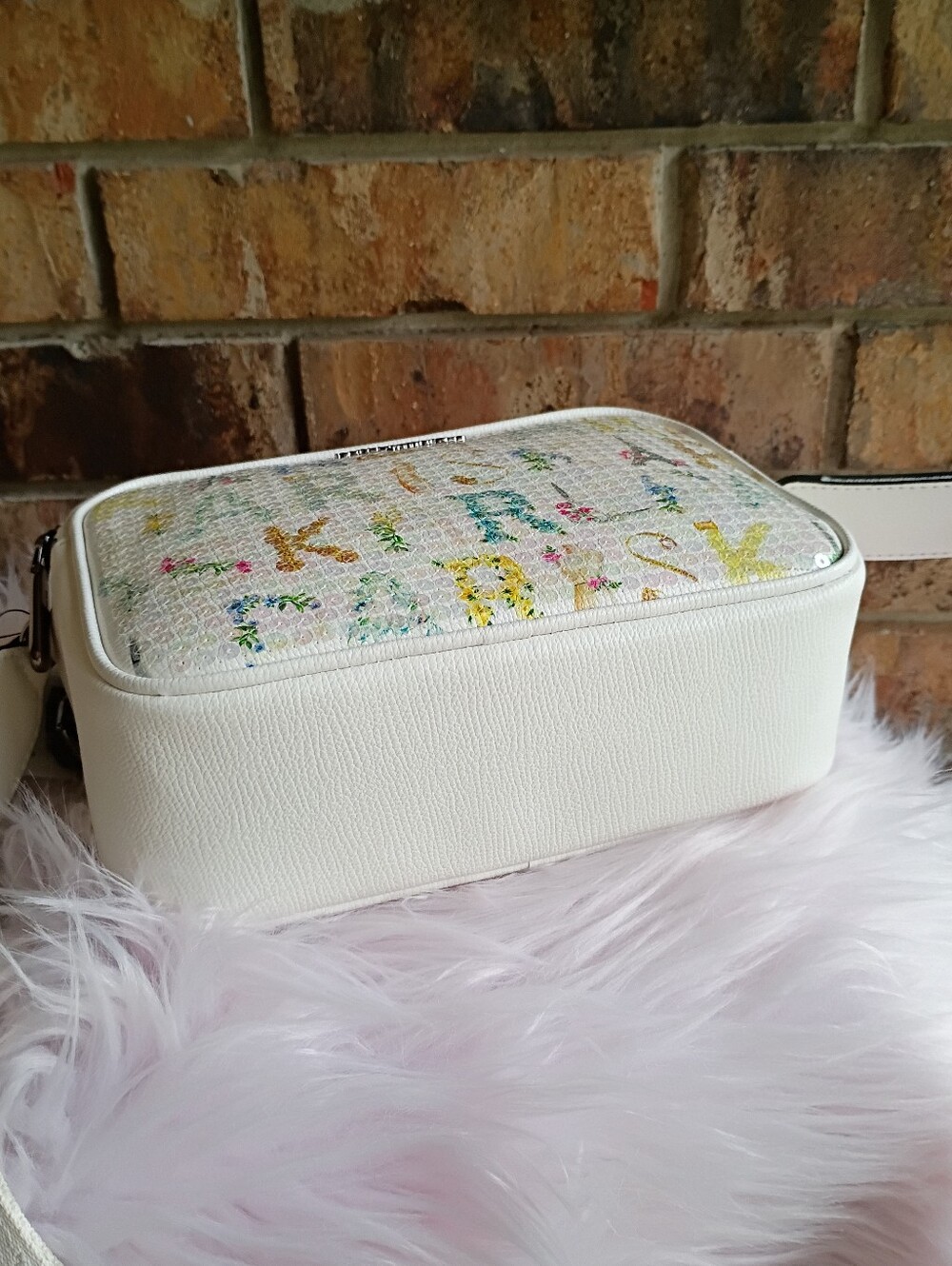 NEW Karl Lagerfeld Paris White Sequin Logo Floral Maybelle Crossbody Bag - Picture 10 of 16
